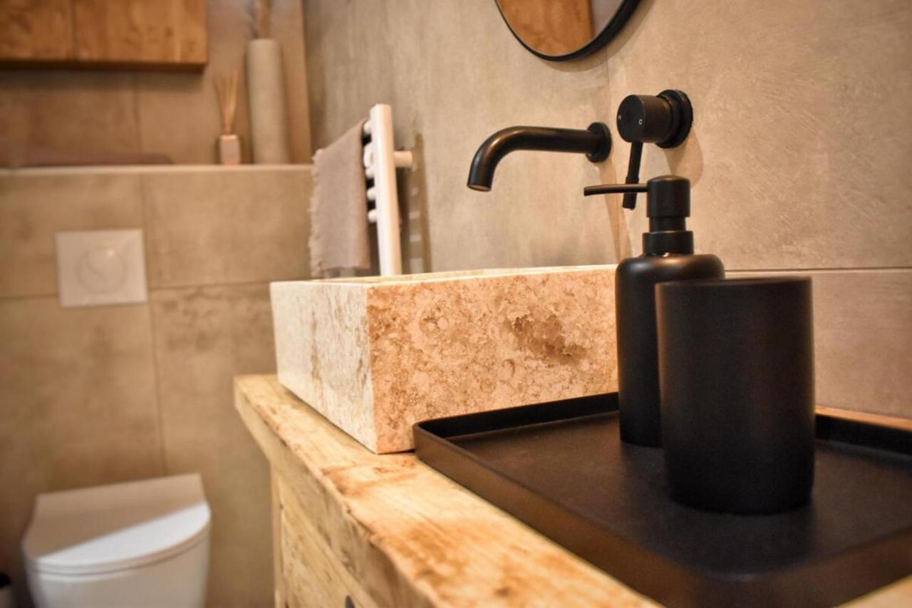 Apartment Wabi-Sabi By Japandi Home Megeve Luaran gambar